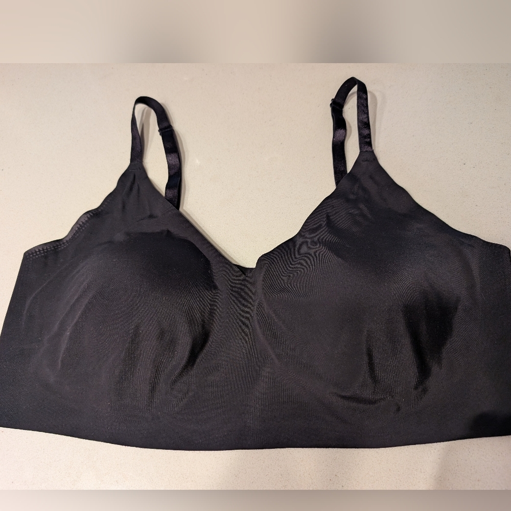 Two Calvin Klein Seamless Bras Black And Beige